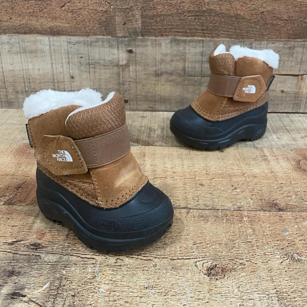 The North Face Snow Boots Boys Size 4 Brown Waterproof Ankle Hook & Loop Winter